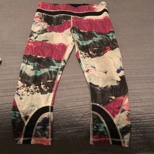Lululemon crop leggings